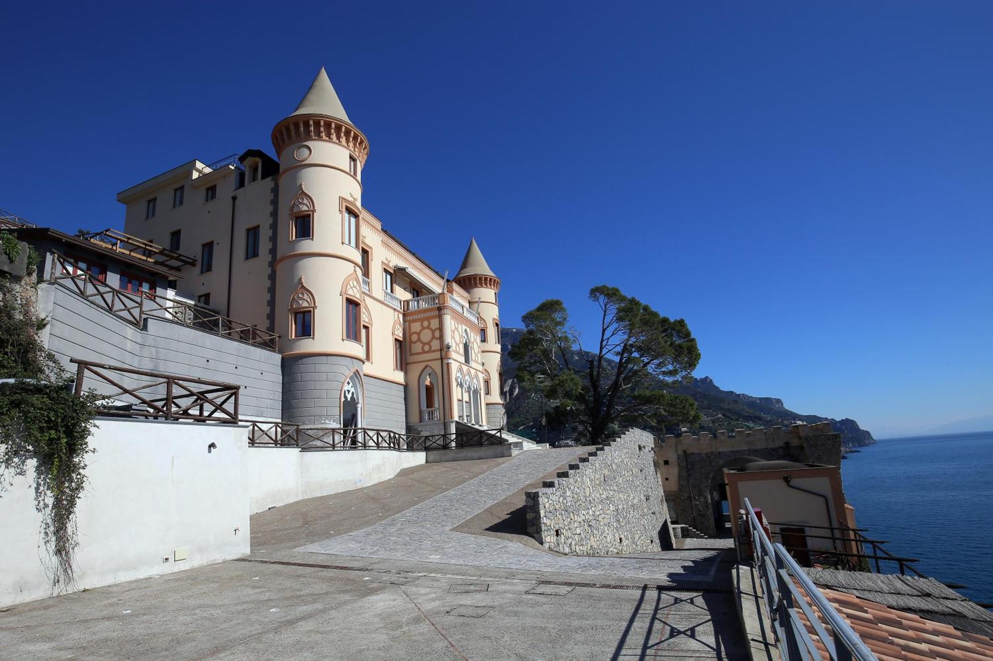 Ferienwohnung Starhost - Castle Mezzacapo Minori Exterior foto