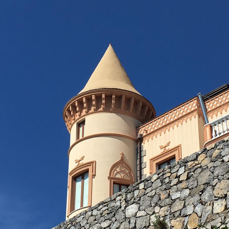 Ferienwohnung Starhost - Castle Mezzacapo Minori Exterior foto